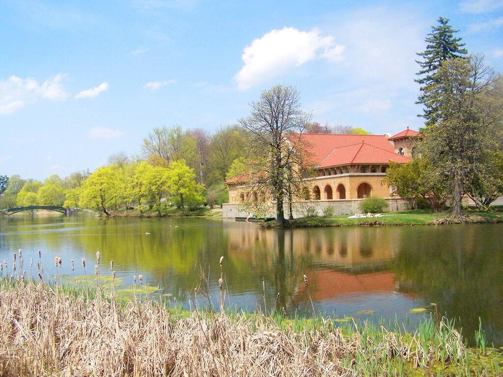 Photo: Lake House