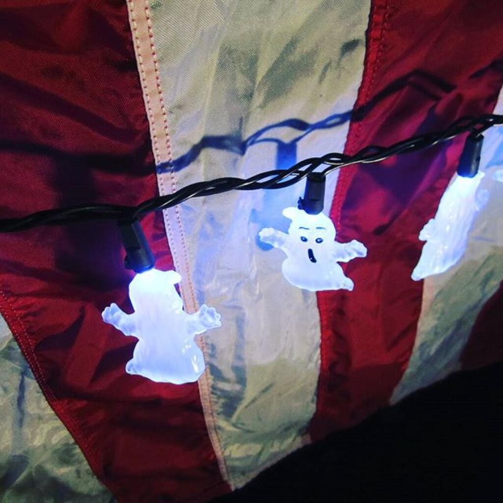Photo: Ghost Lights Photo: Ghost Lights