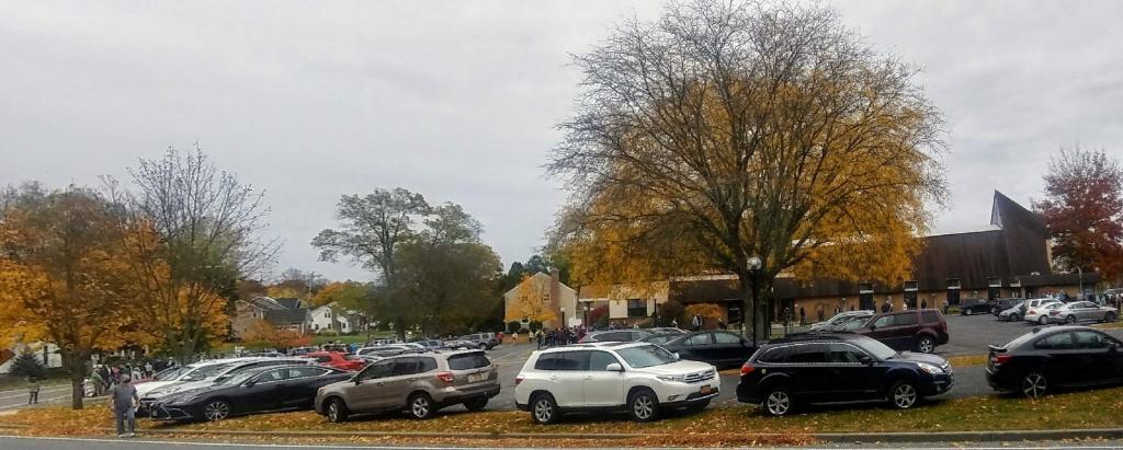 Photo: Craziness at the Early Vote place Photo: Craziness at the Early Vote place