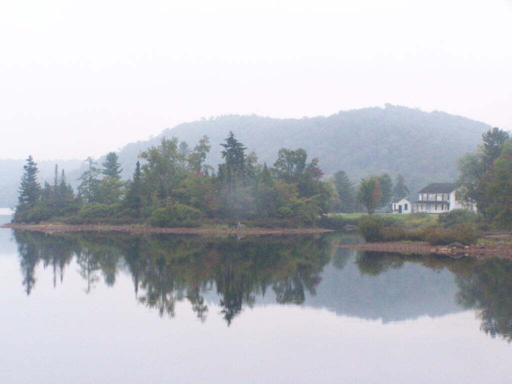 Photo: State House on North Lake Photo: State House on North Lake