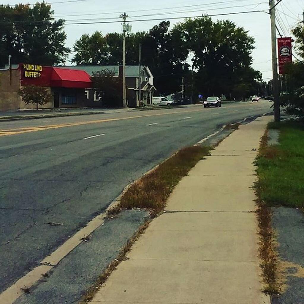 Photo: Pedestrian Pathways