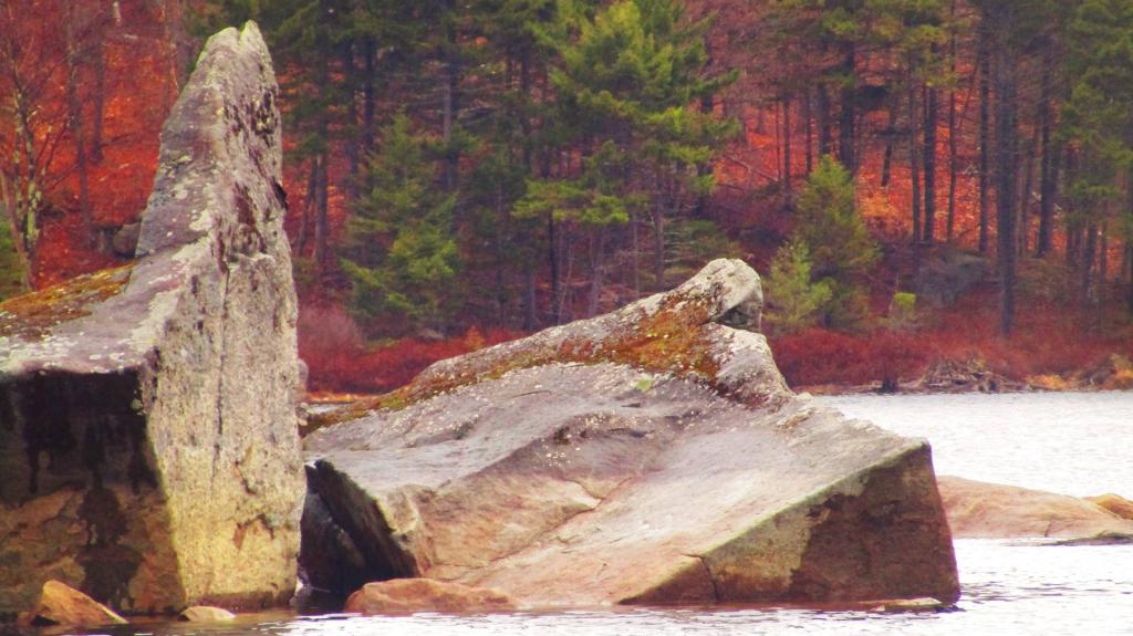 Photo: Rocks in Eagle Pond