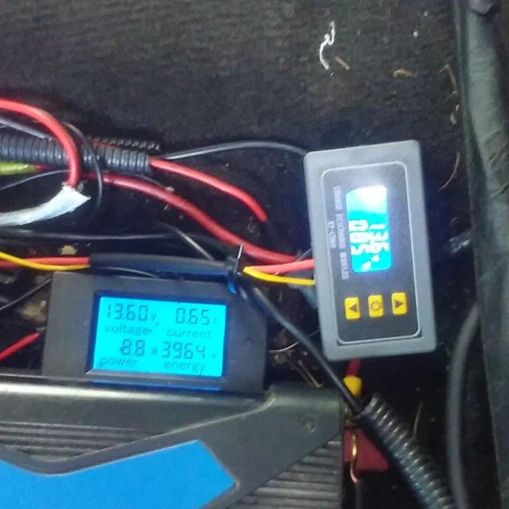 Photo: Left - Solar input gauge, Right - Starter battery control Photo: Left - Solar input gauge, Right - Starter battery control