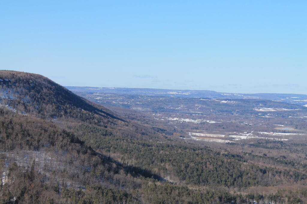 Photo: Horseshoe Clove and Settles Hill Photo: Horseshoe Clove and Settles Hill