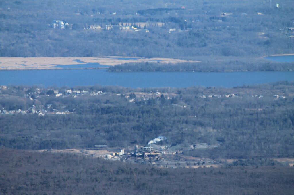 Photo: Shale Plant
