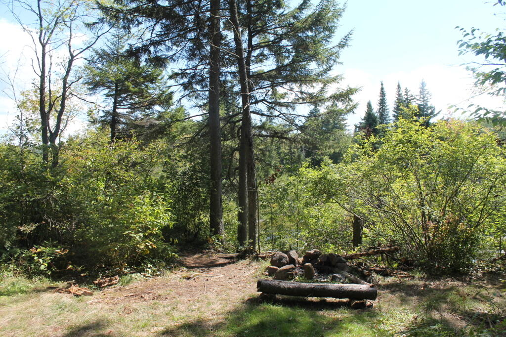 Photo: Natural Rock Dam Campsite