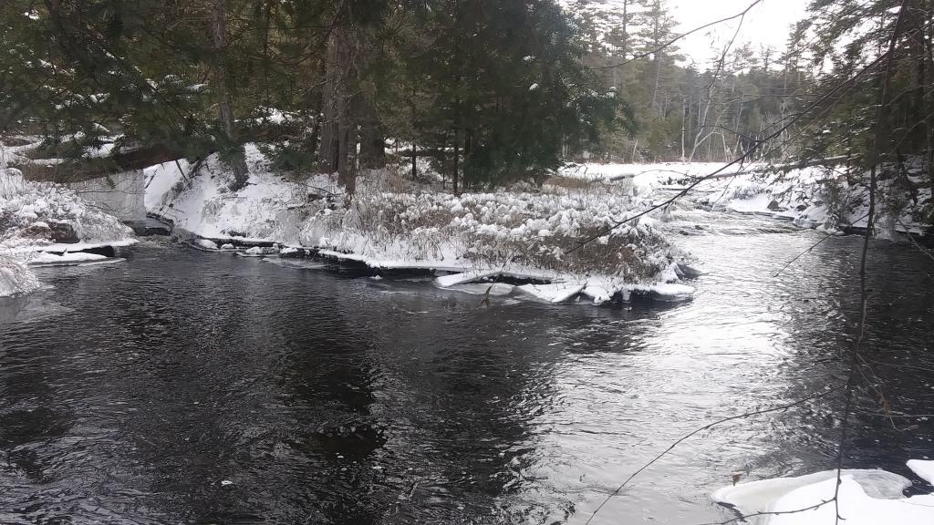 Photo: Middle waterfall on Stewart Creek Photo: Middle waterfall on Stewart Creek