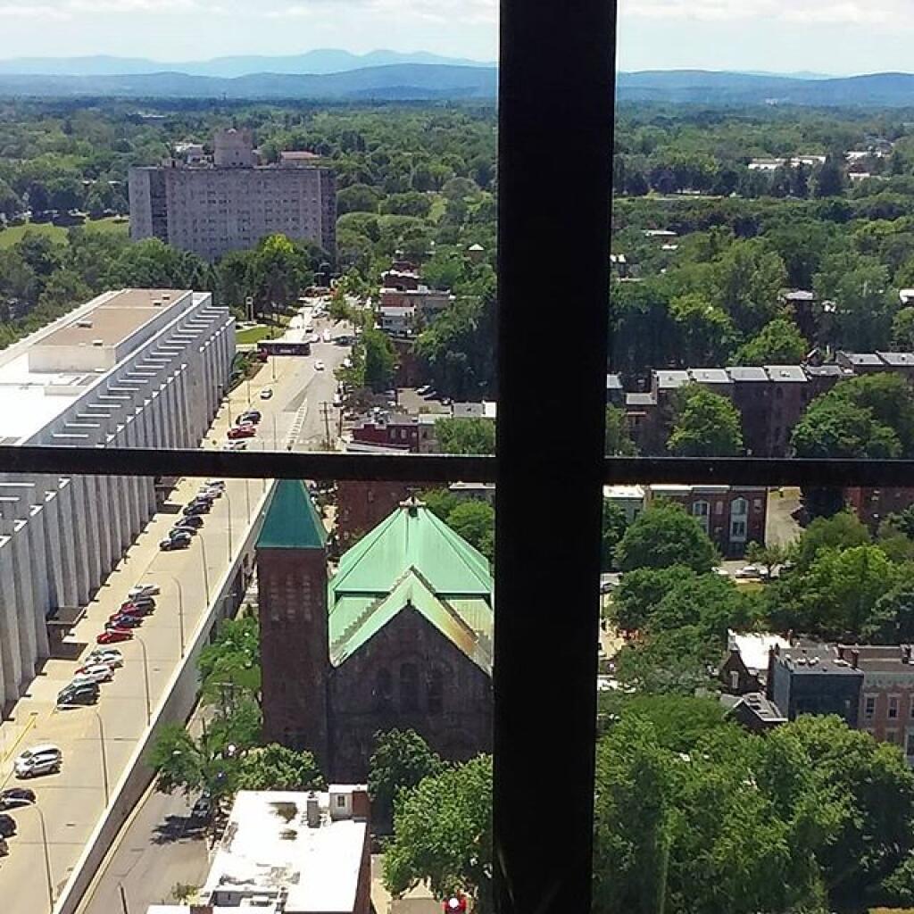 Photo: Too nice to be at work Photo: Too nice to be at work