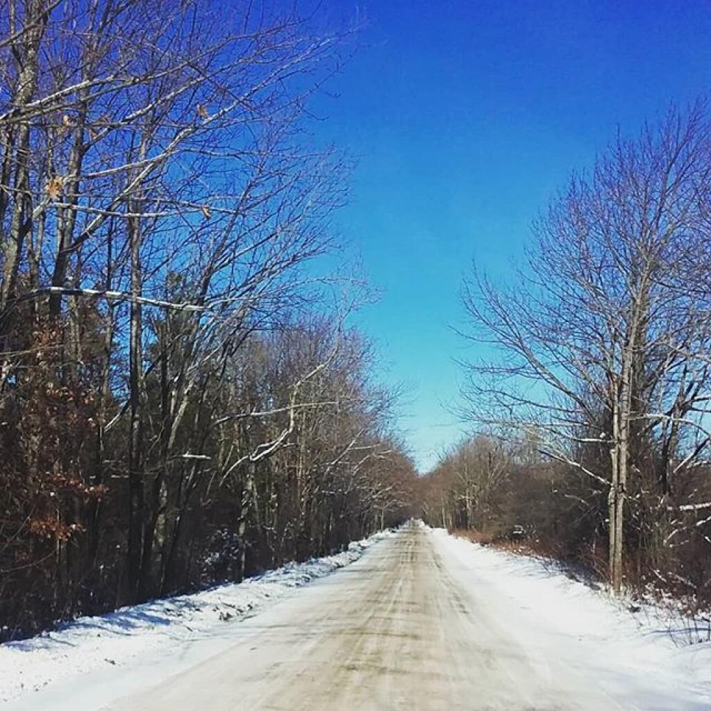 Photo: Lots of blue sky