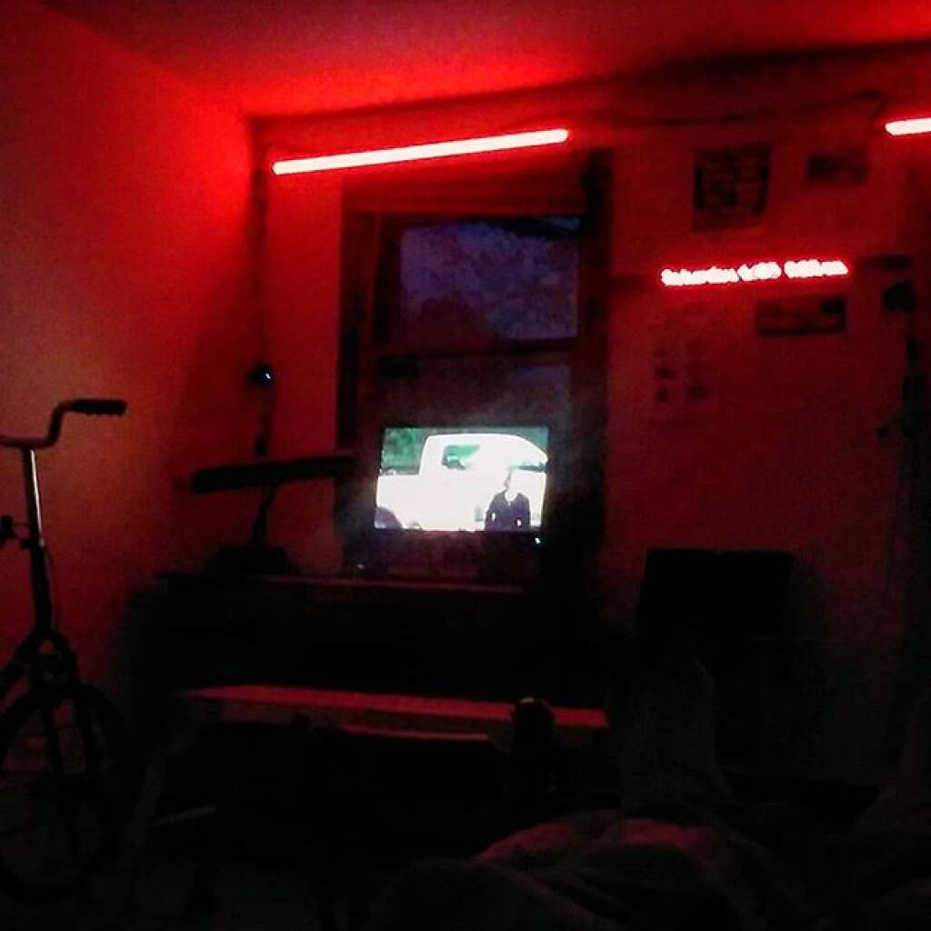 Photo: After riding the exercise bike I'm being lazy Photo: After riding the exercise bike I'm being lazy
