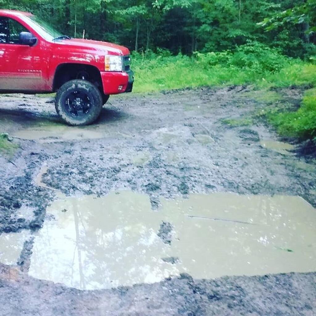 Photo: After yesterday's rain the driveway to this campsite is a mess, going to have move somewhere else tomorrow Photo: After yesterday's rain the driveway to this campsite is a mess, going to have move somewhere else tomorrow