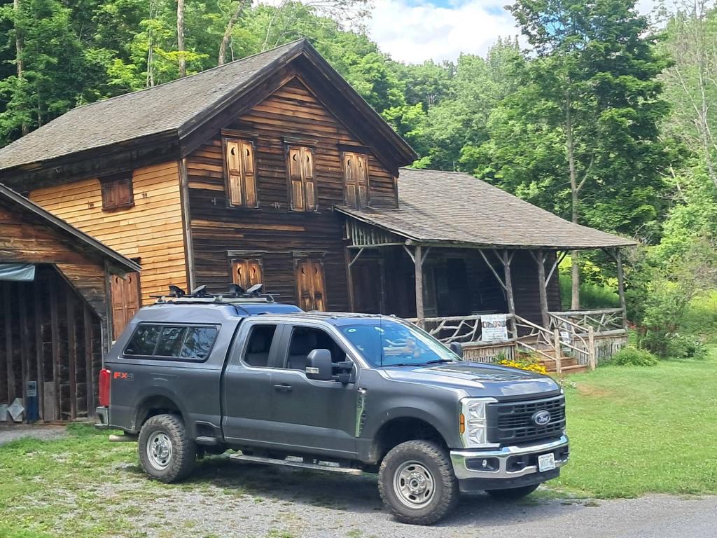 Photo: The Vagabond\'s Home and the SuperDuty
