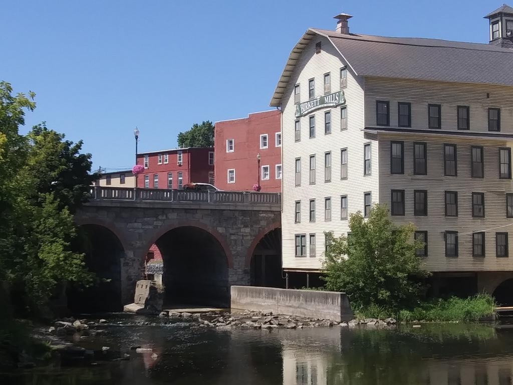 Photo: Penn Yann NY 52 Bridge