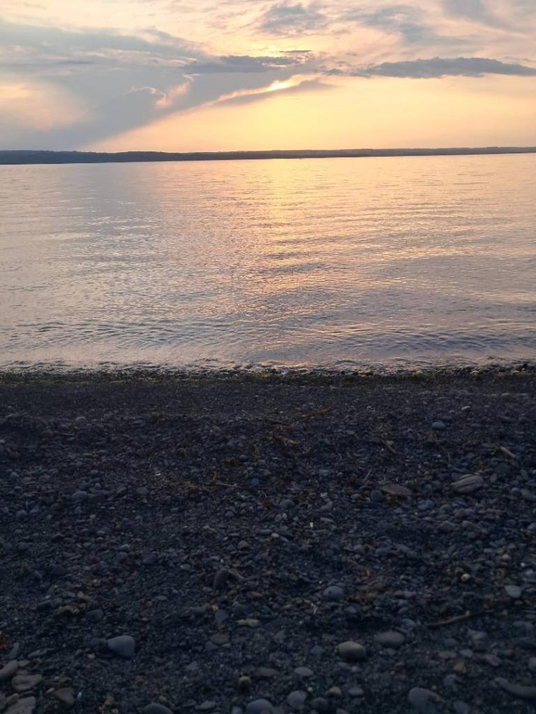 Photo: Setting sun [Expires August 22 2026]